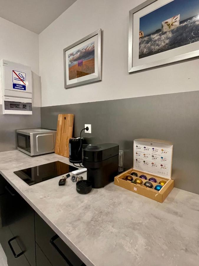 Plac Wolnosci 6 Contactless Check-In 24H ポズナン エクステリア 写真